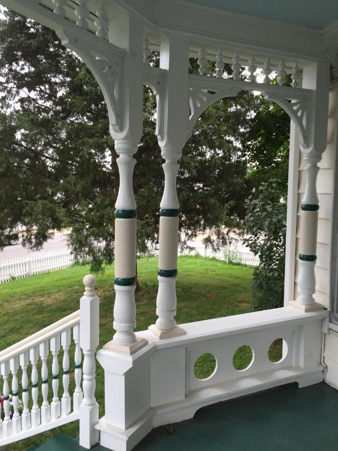 Bed and Breakfast The Victorian On Main Fairfield Exterior foto