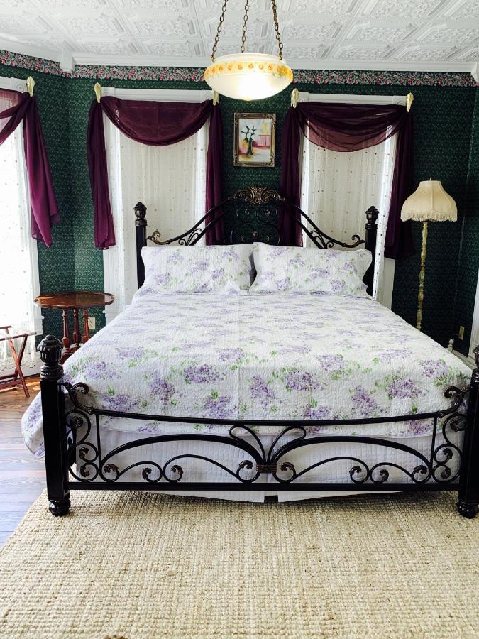 Bed and Breakfast The Victorian On Main Fairfield Exterior foto